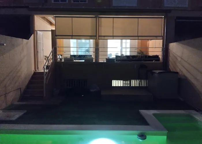 Golf, 300m Construidos 헤레스