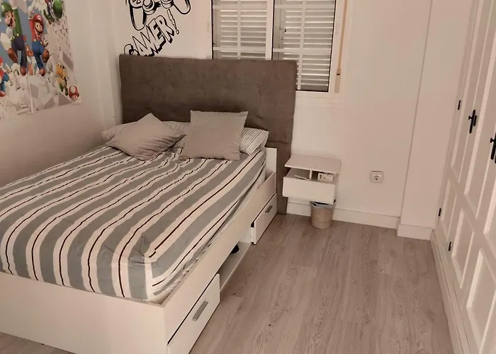 Golf, 300m Construidos 헤레스